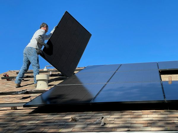 Top avantages des panneaux solaires pour diminuer vos coûts d'énergie